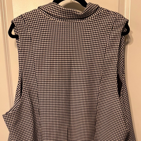 Studio by Torrid Houndstooth Double-Breasted Vest Sz 5 (5X) - Picture 2 of 8